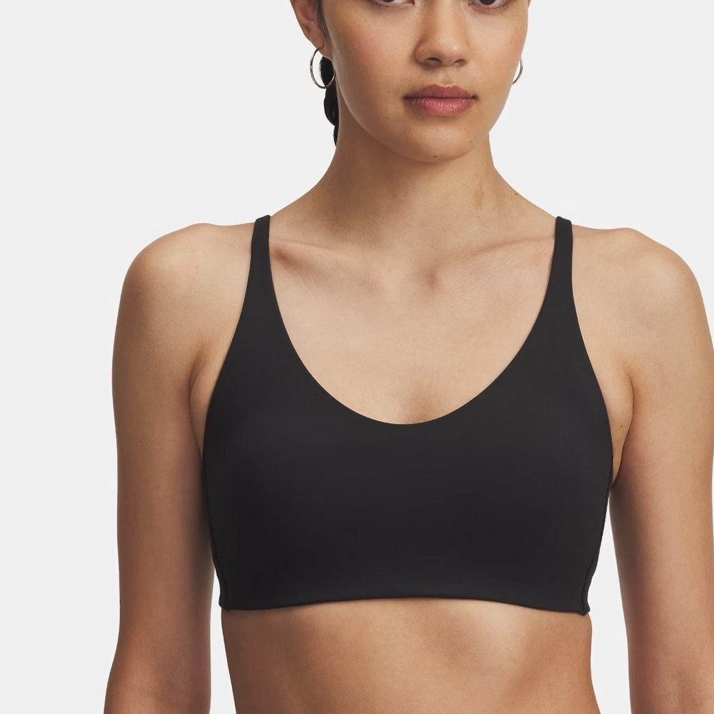 UA Black Sports Bra NWT